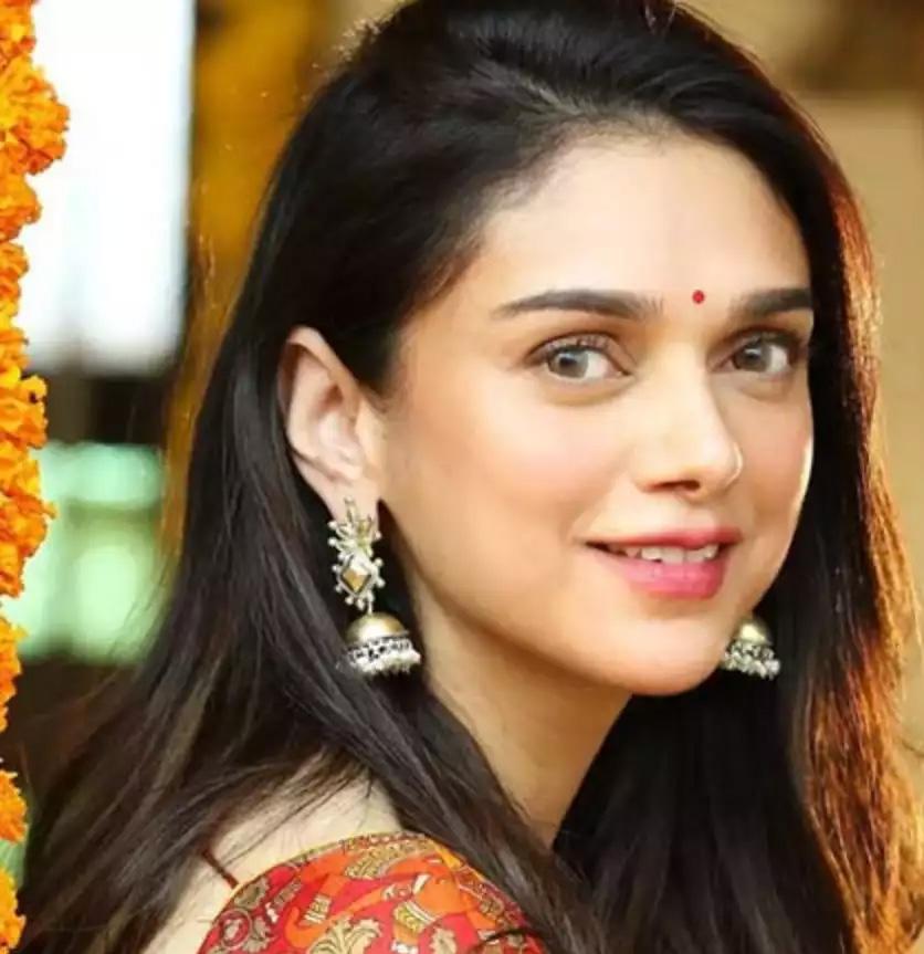 aditi-rao-hydari-actress-album