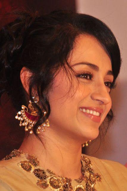 trisha-krishnan-photo-album