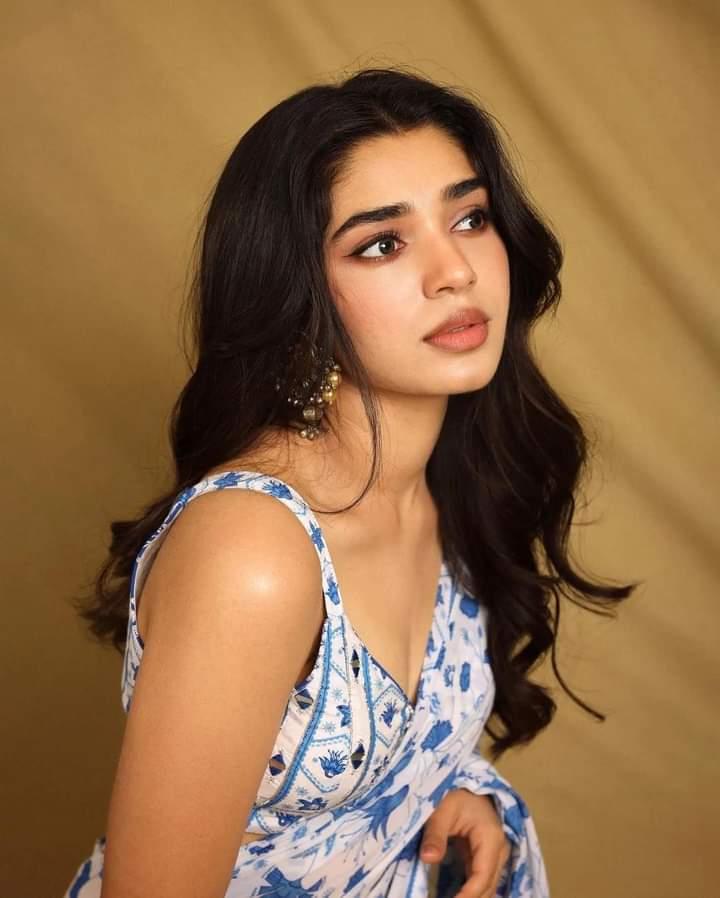 krithi-shetty-actress-cute-photos