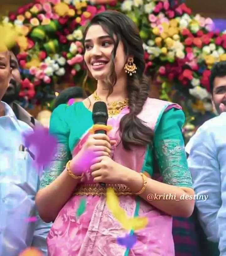 krithi-shetty-actress-cute-photos