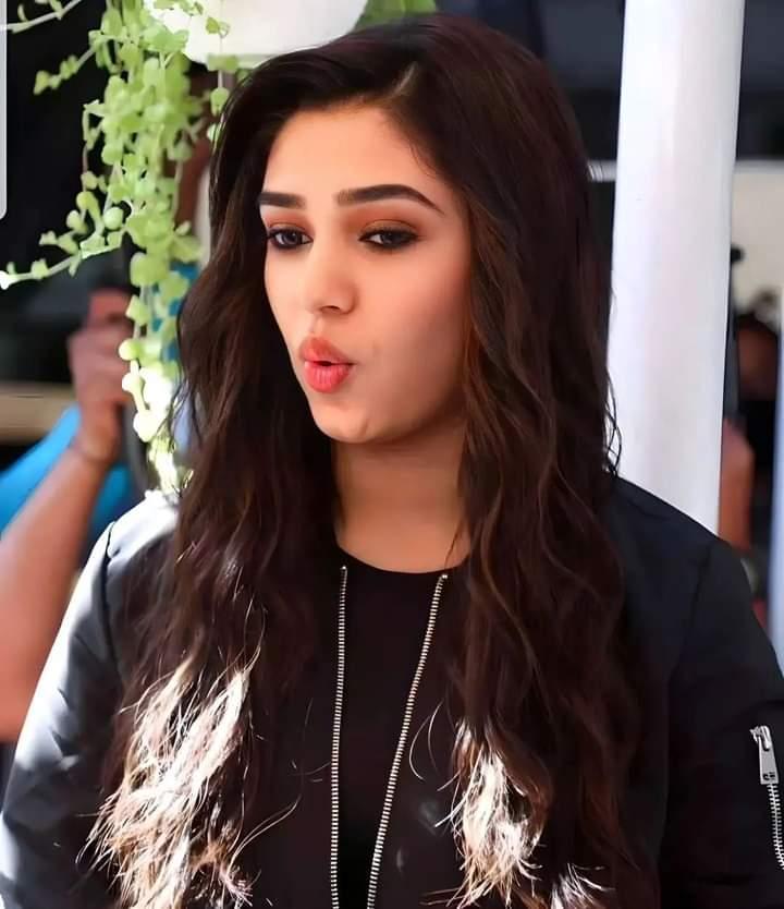 krithi-shetty-actress-cute-photos