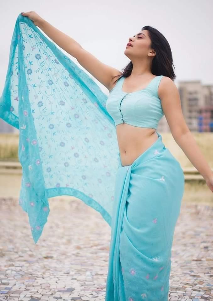 today-hot-actress-photos