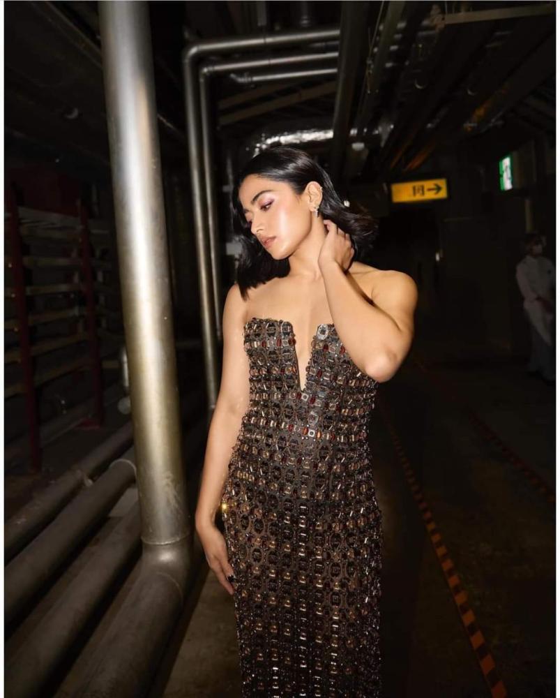 today-hot-actress-photos