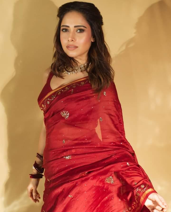 nushrratt-bharuccha-hot-photos