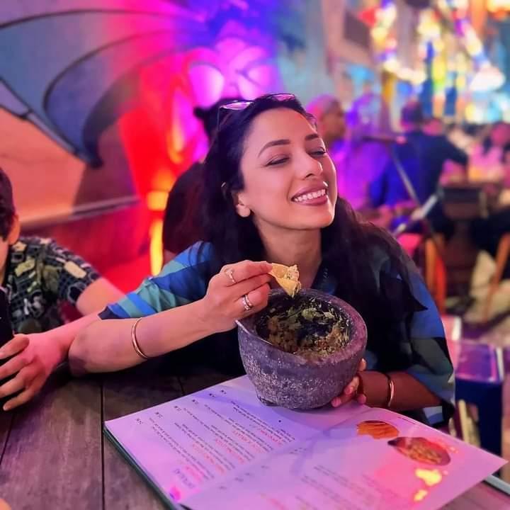 anupama-late-night-party-photos