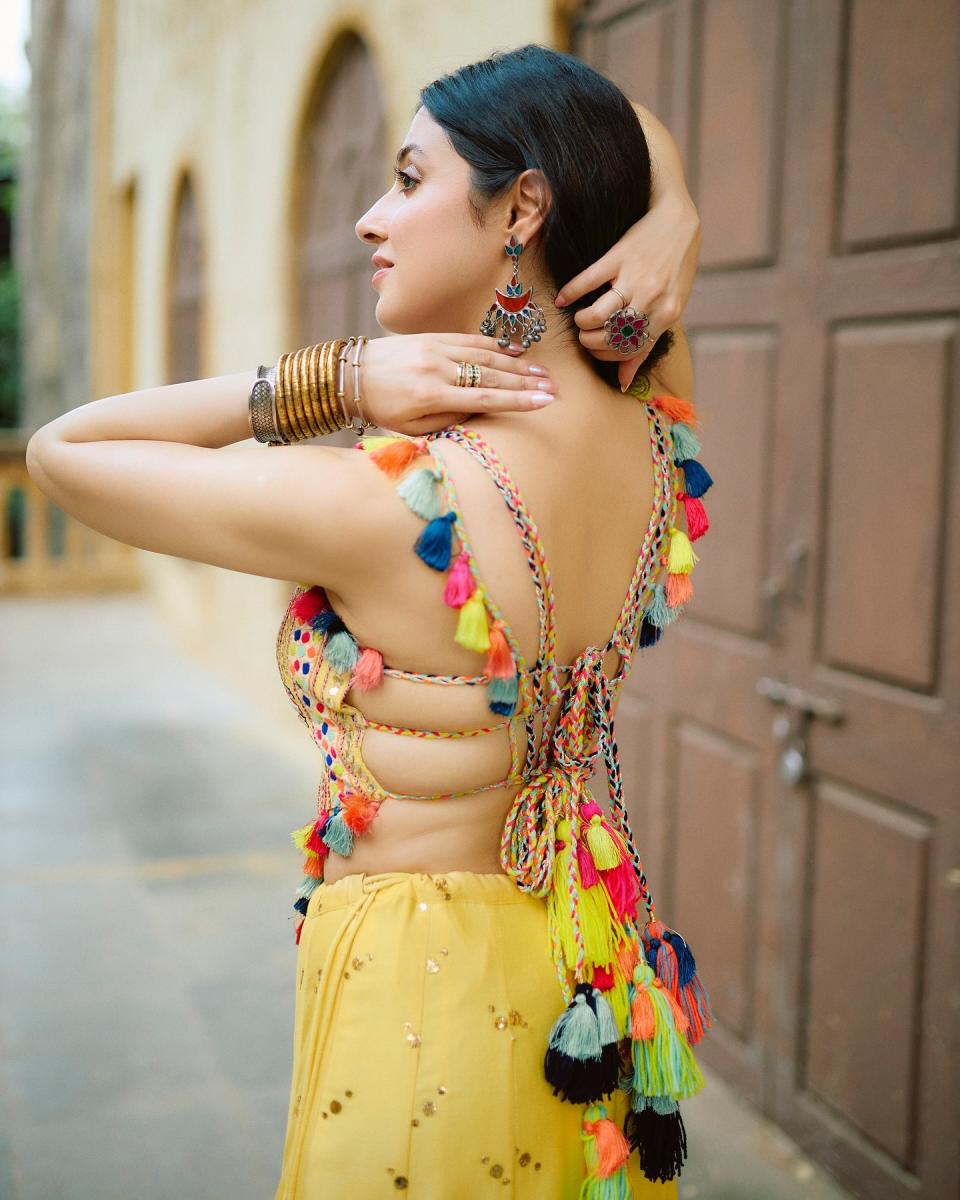 divya-khossla-kumar-cute-photos