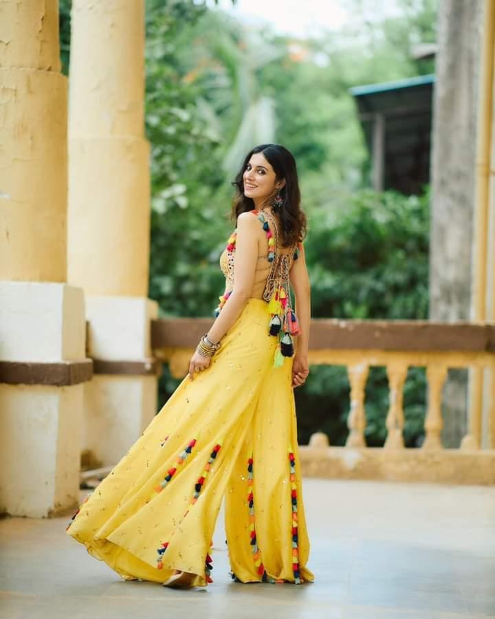 divya-khossla-beauty-style-photos