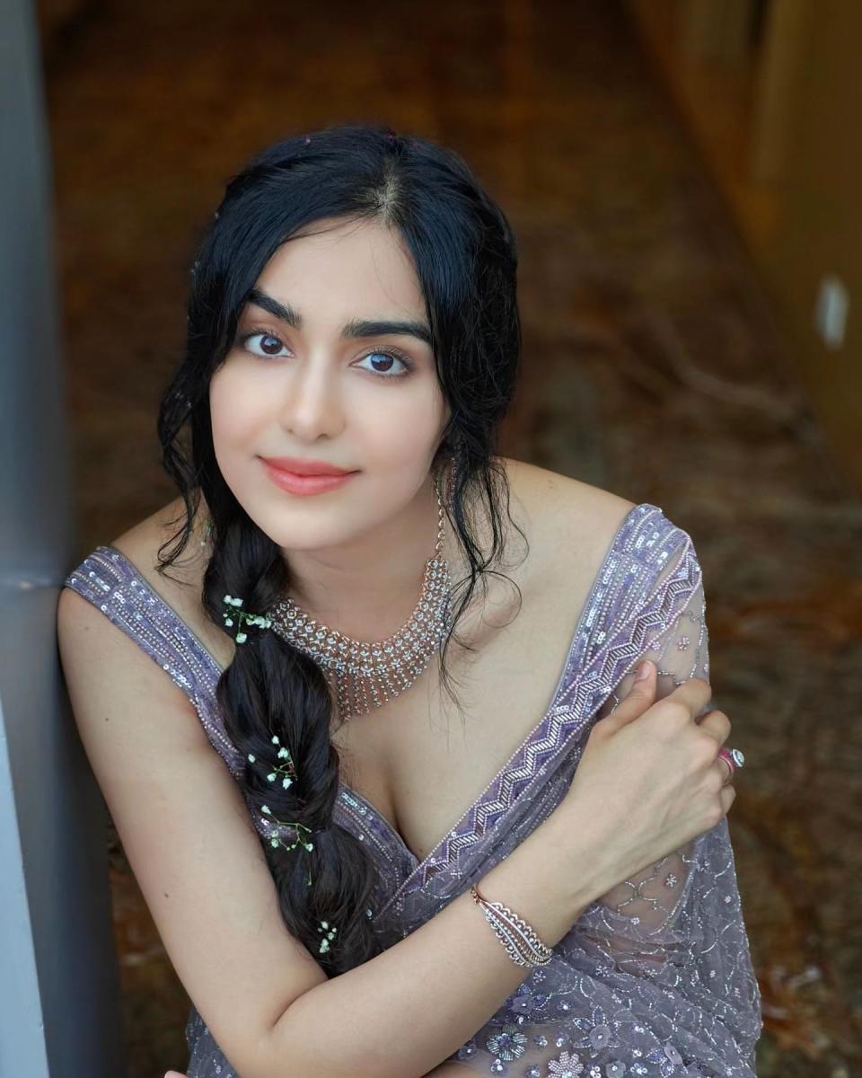 adah-sharma-hot-photos
