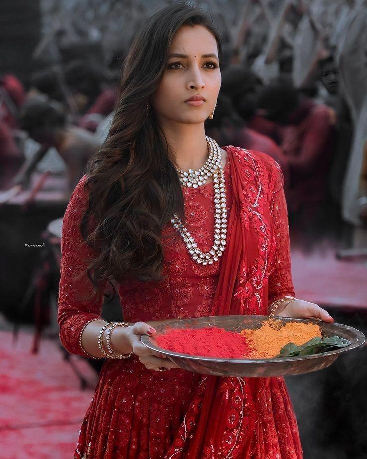 actress-srinidhi-shetty-photo-gallery