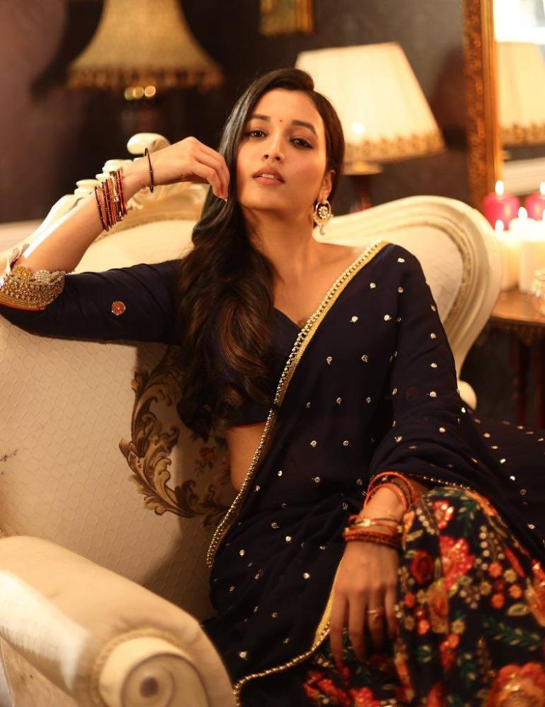 actress-srinidhi-shetty-photo-gallery