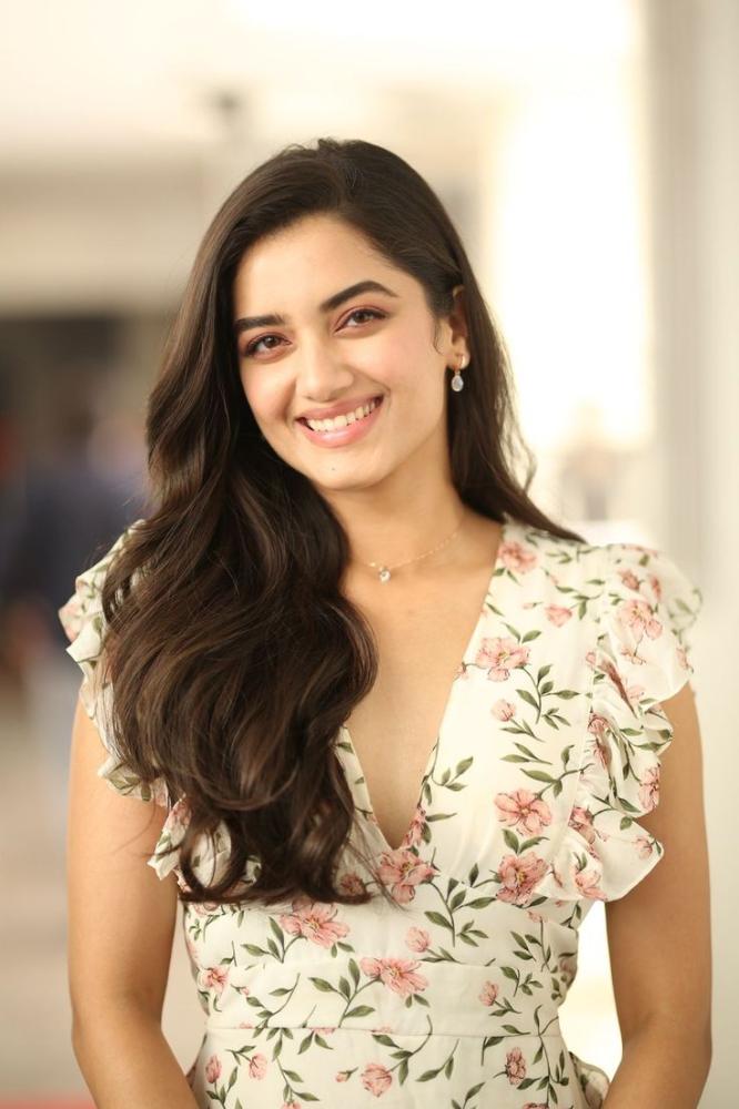 actress-bhagyashri-borse-photos