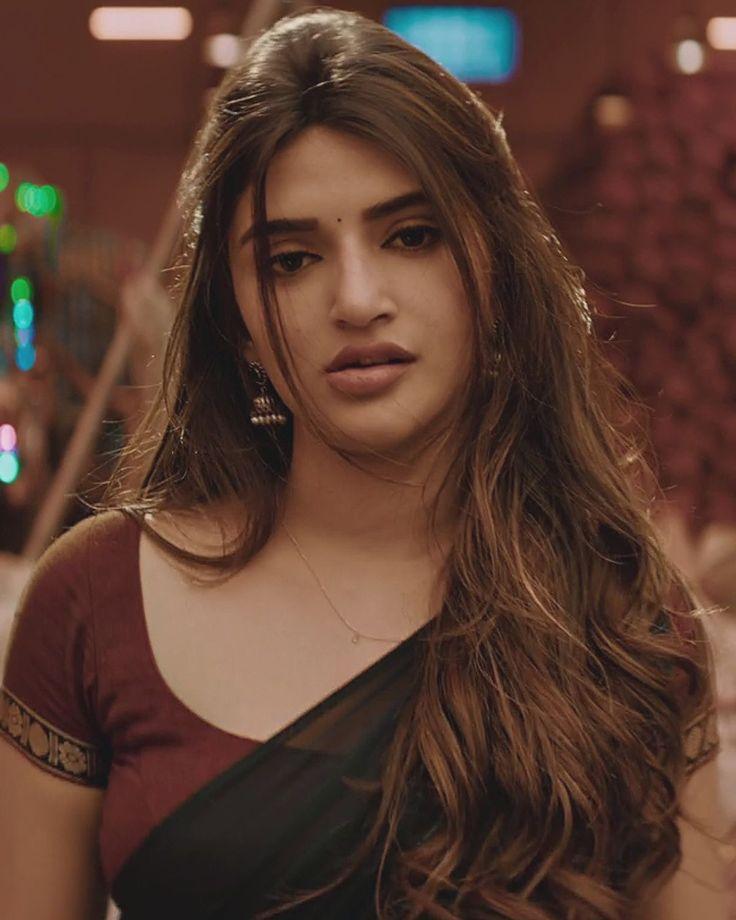 actress-sreeleela-in-saree-look