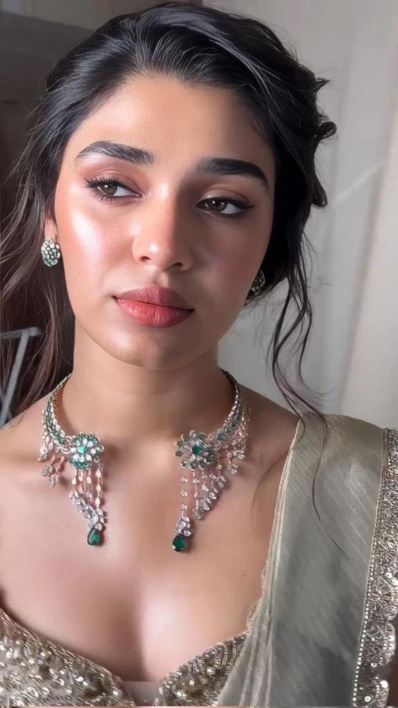 actress-krithi-shetty-photos