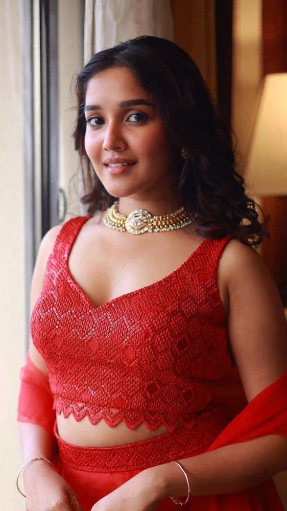 anikha-surendran-photos