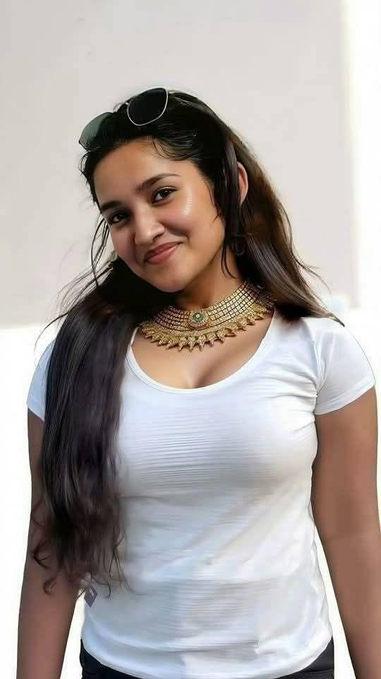 anikha-surendran-photos