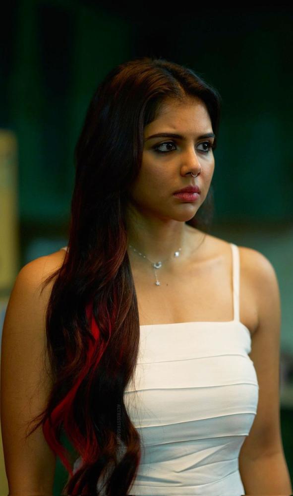 actress-kalyani-priyadharshan-photos