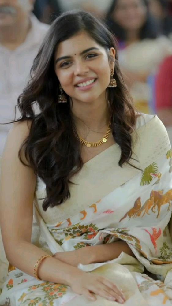 actress-kalyani-priyadharshan-photos