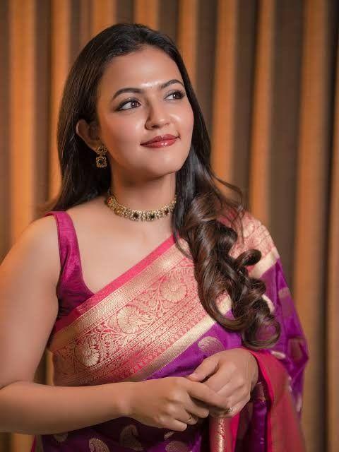 actress-aparna-das-photos