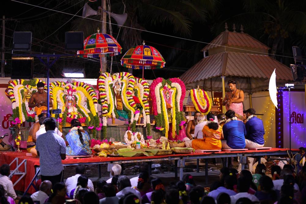 munnur-adavaleeswarar-temple-kumbabishegam