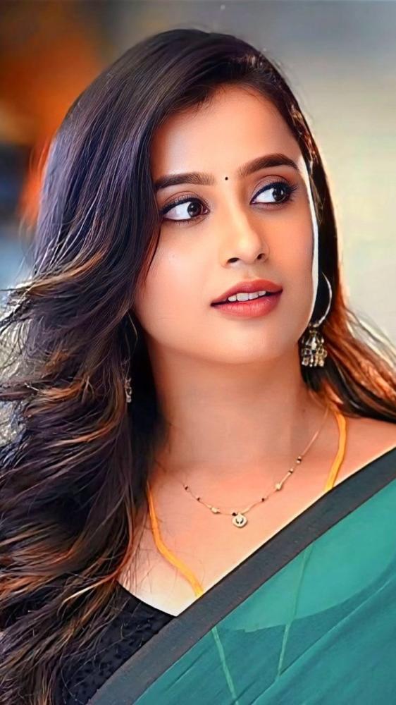 actress-sheetal-gauthaman-photos