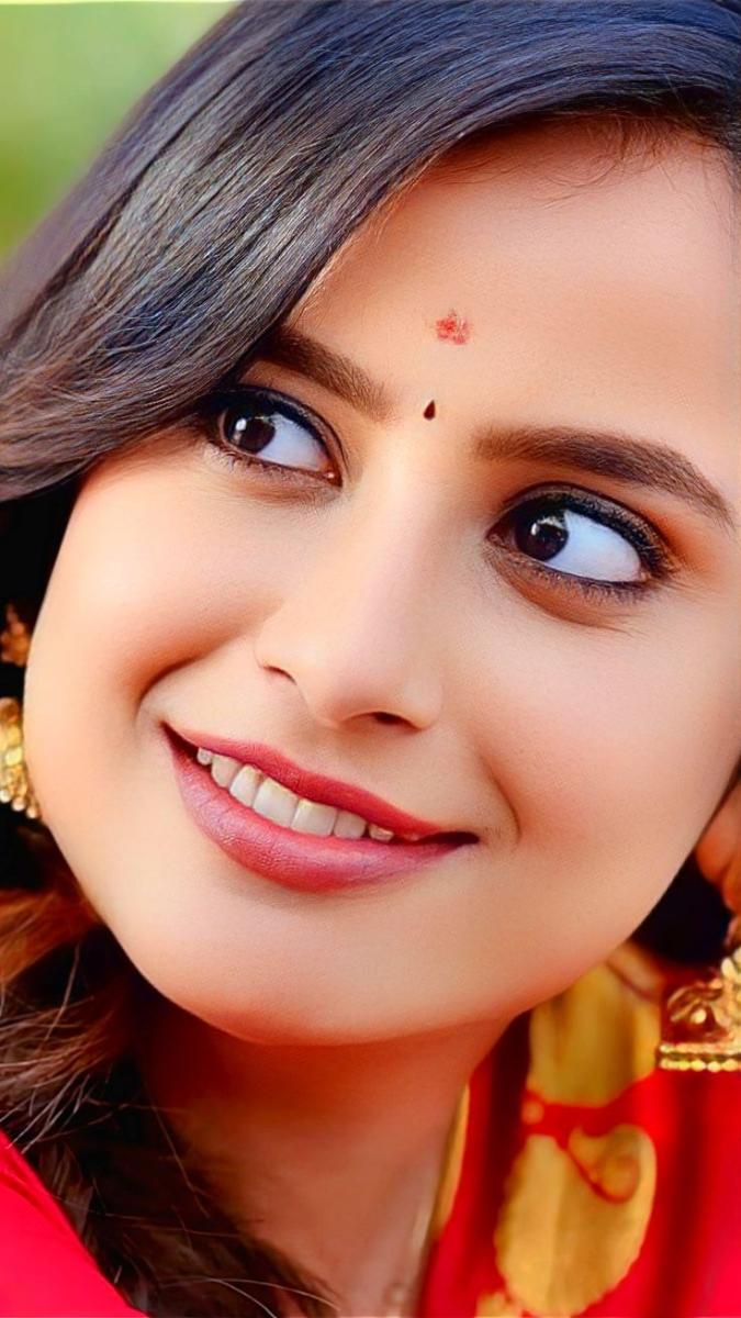 actress-sheetal-gauthaman-photos
