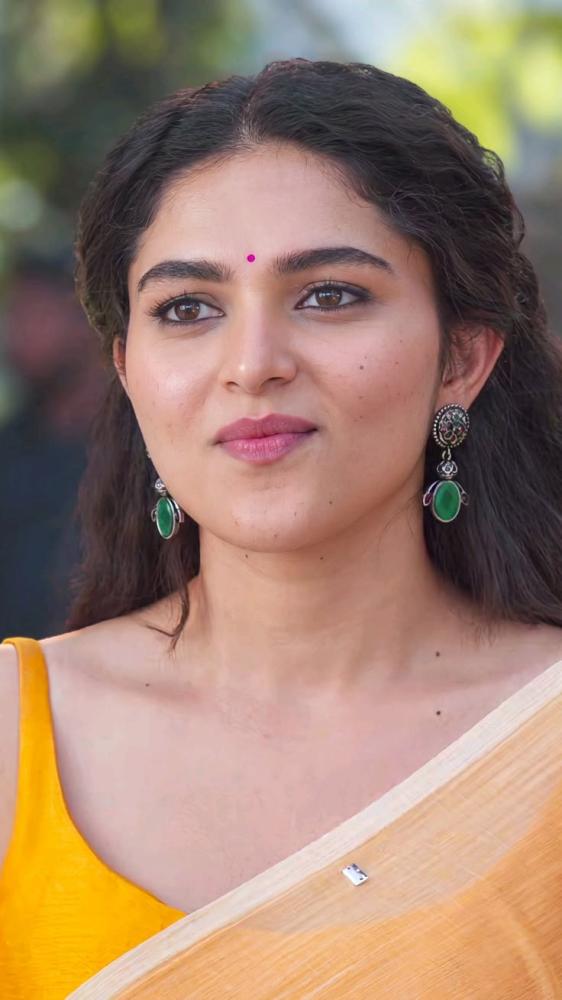 kayadu-lohar-indian-actress-and-model