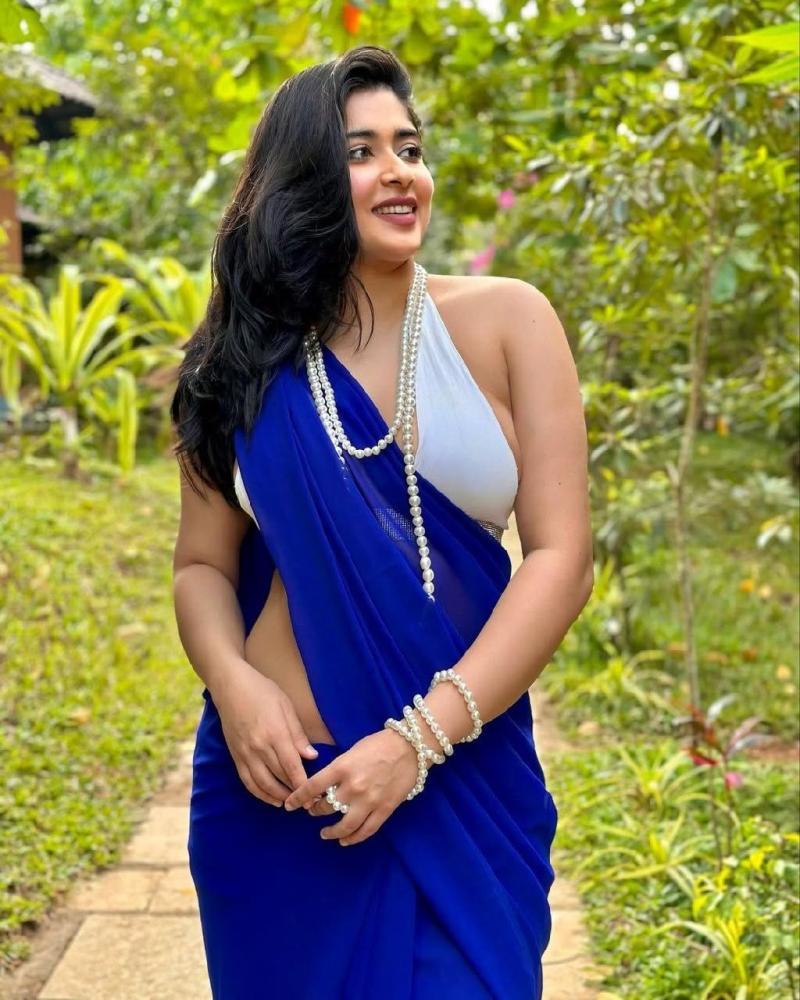 nikita-sharma-hot-photoshoot