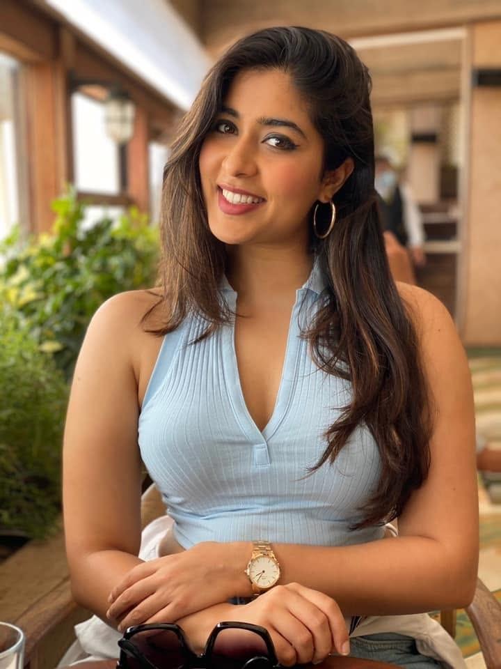 nikita-sharma-hot-photoshoot