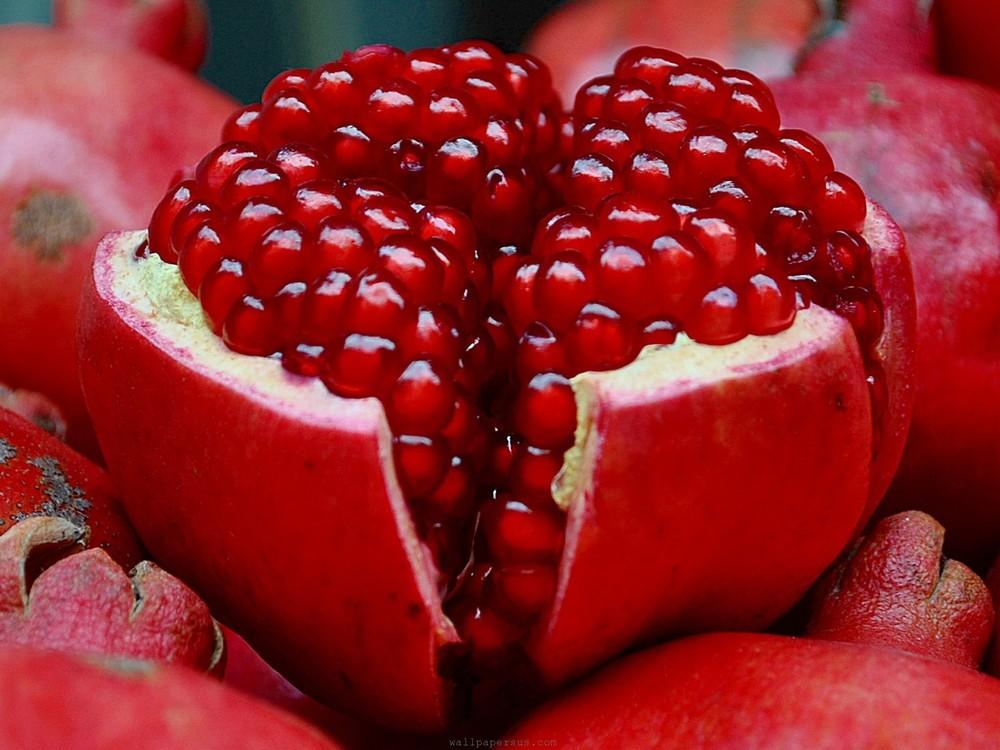 pomegranate-useful-to-weight-loss