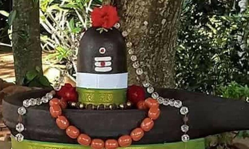 sani-maha-pirathosam