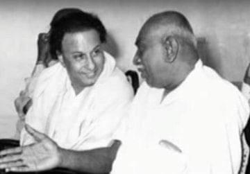 kamaraj-respects-friendship-how