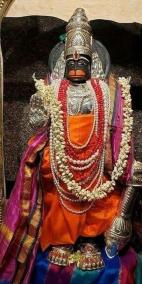 do-you-know-why-we-celebrate-vada-mala-for-anjaneyas