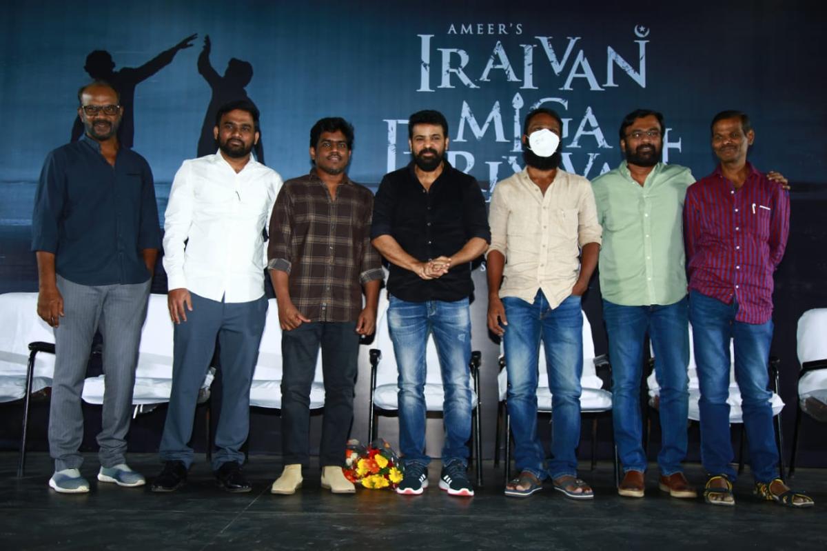iraivan-miga-periyavan-movie-launch
