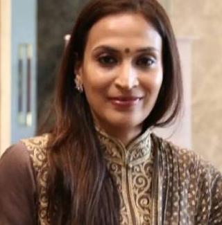 iswarya-rajinikanth-to-direct