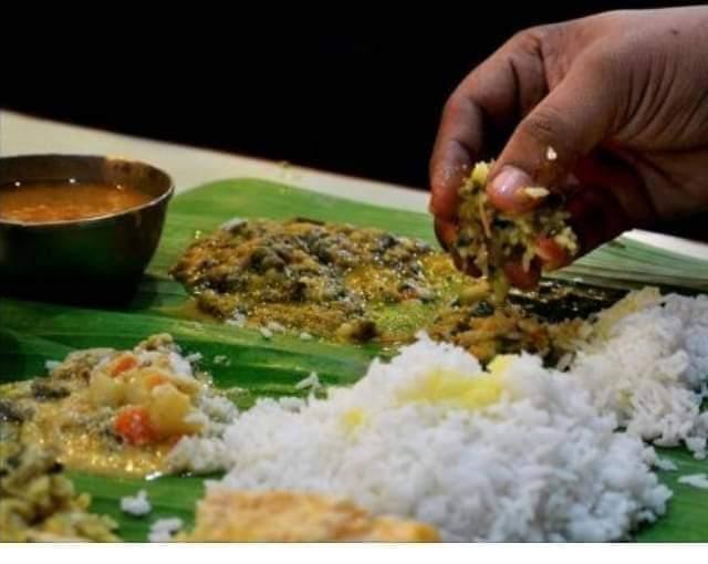 food-in-hands