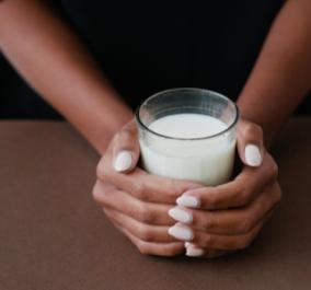 can-i-drink-milk-at-night