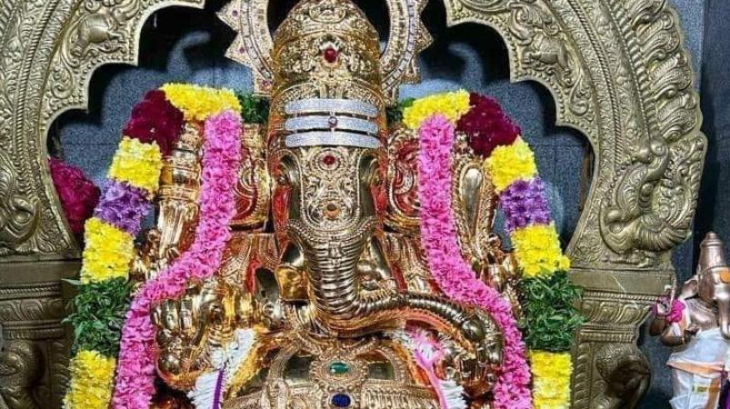 what-does-the-image-of-god-vinayagar-mean