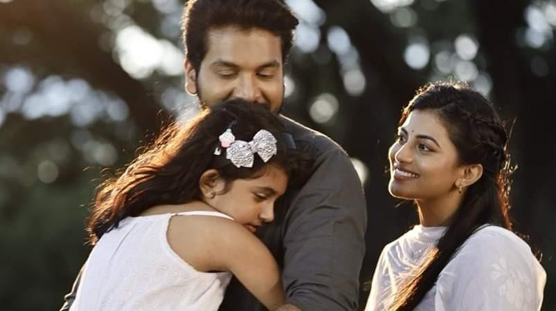 kaya-anandhi-act-in-white-rose-movie