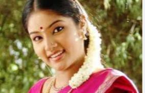 women-flowers-hair-style