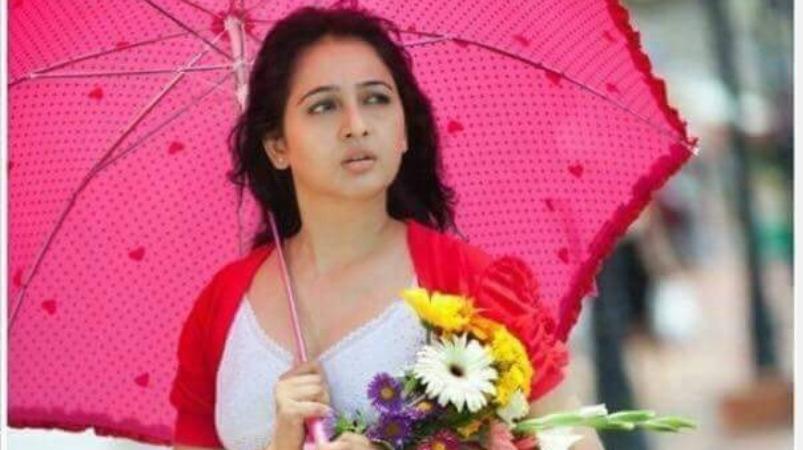 cleopatra-love-kavithai