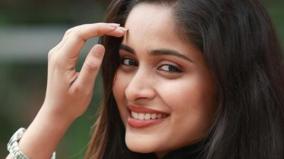 actress-rosmin-breakfast-movie