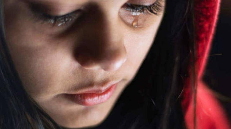 women-married-life-after-husband-death
