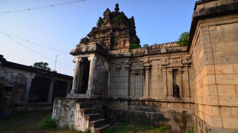 mahalakshmeeswarar-tirinindriyur-nagapattinam