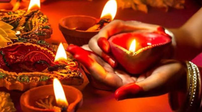 thamarai-thiri-vilakku-poojai-remedy