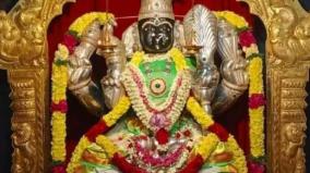 amman-pudavai-poojai-palangal