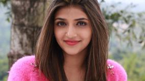 kiss-me-idiot-sree-leela