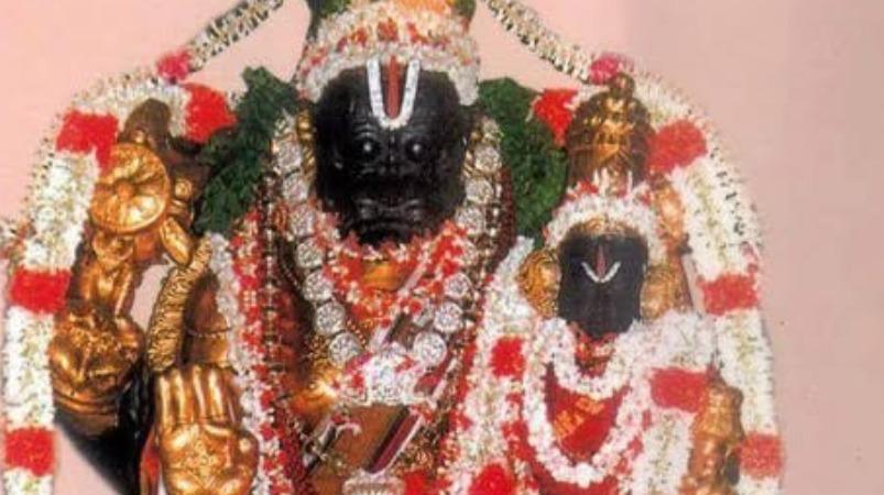 pazhaiya-seevaram-lakshmi-narasimma-perumal-temple