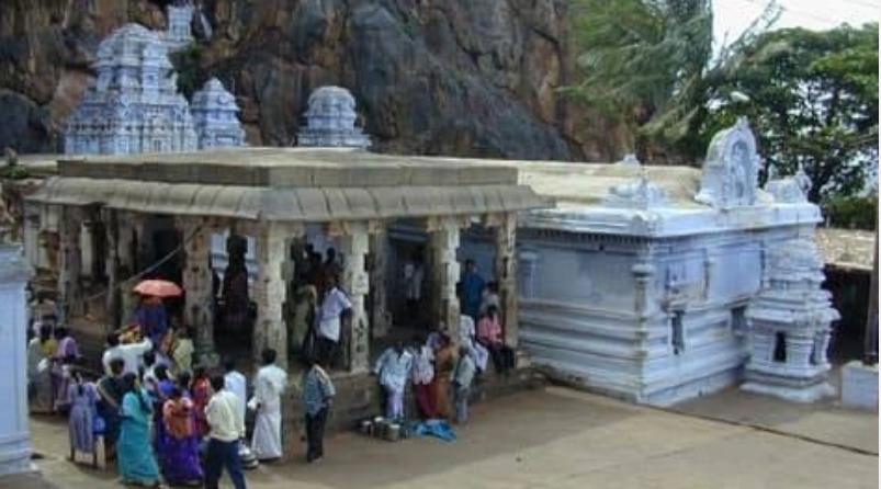 theertha-kireeswar-temple-theerthamalai