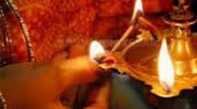 vilakku-thiri-poojai-palangal