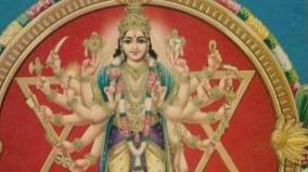 chakkarathazvar-poojai-palangal